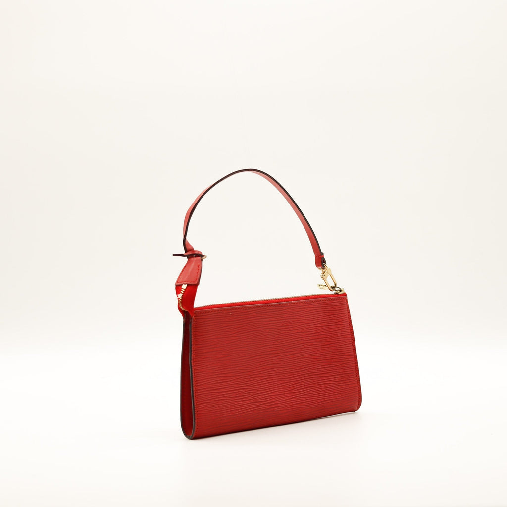 La Pochette Accessoires Épi Louis Vuitton