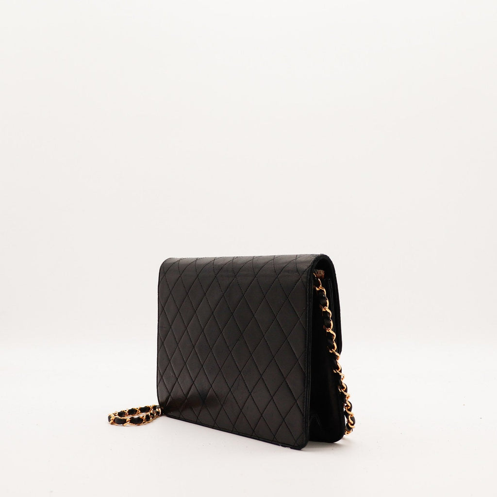 Le Timeless One Flap Chanel