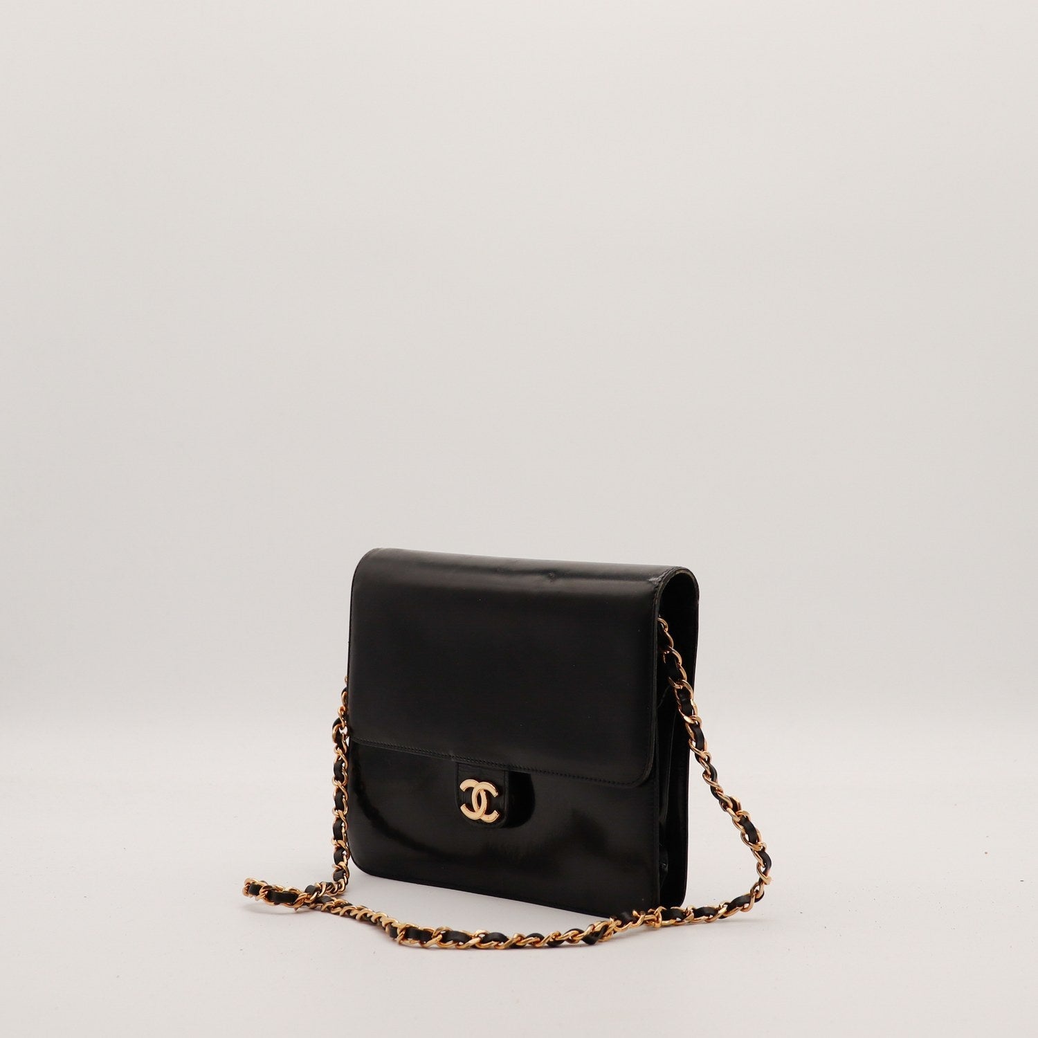 Le Timeless One Flap Chanel