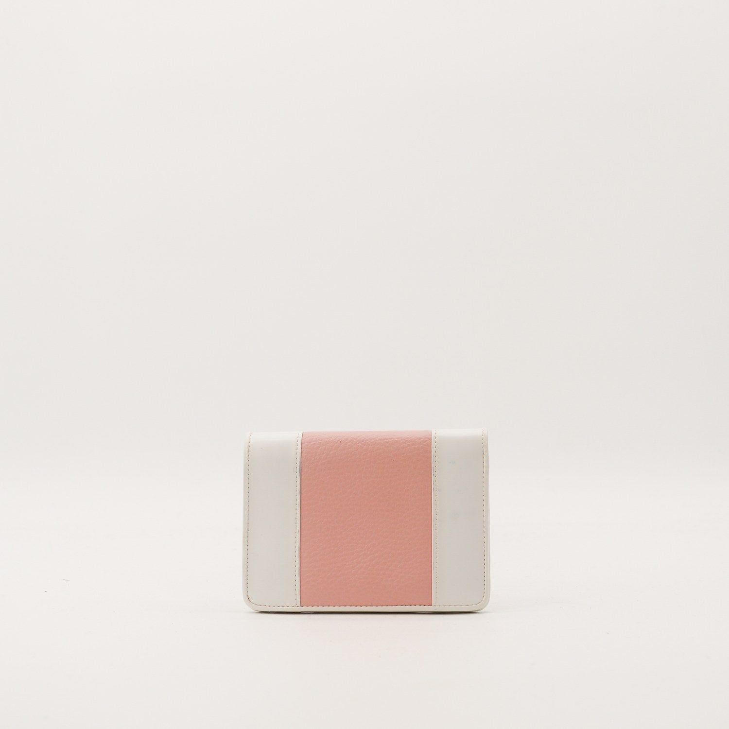 Le Portefeuille Courrèges