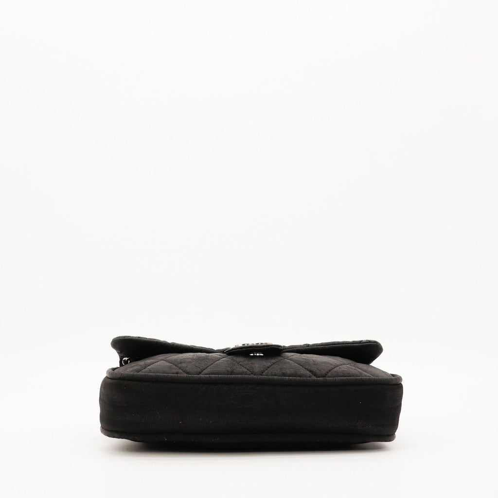 Le Timeless Nylon Enduit Chanel