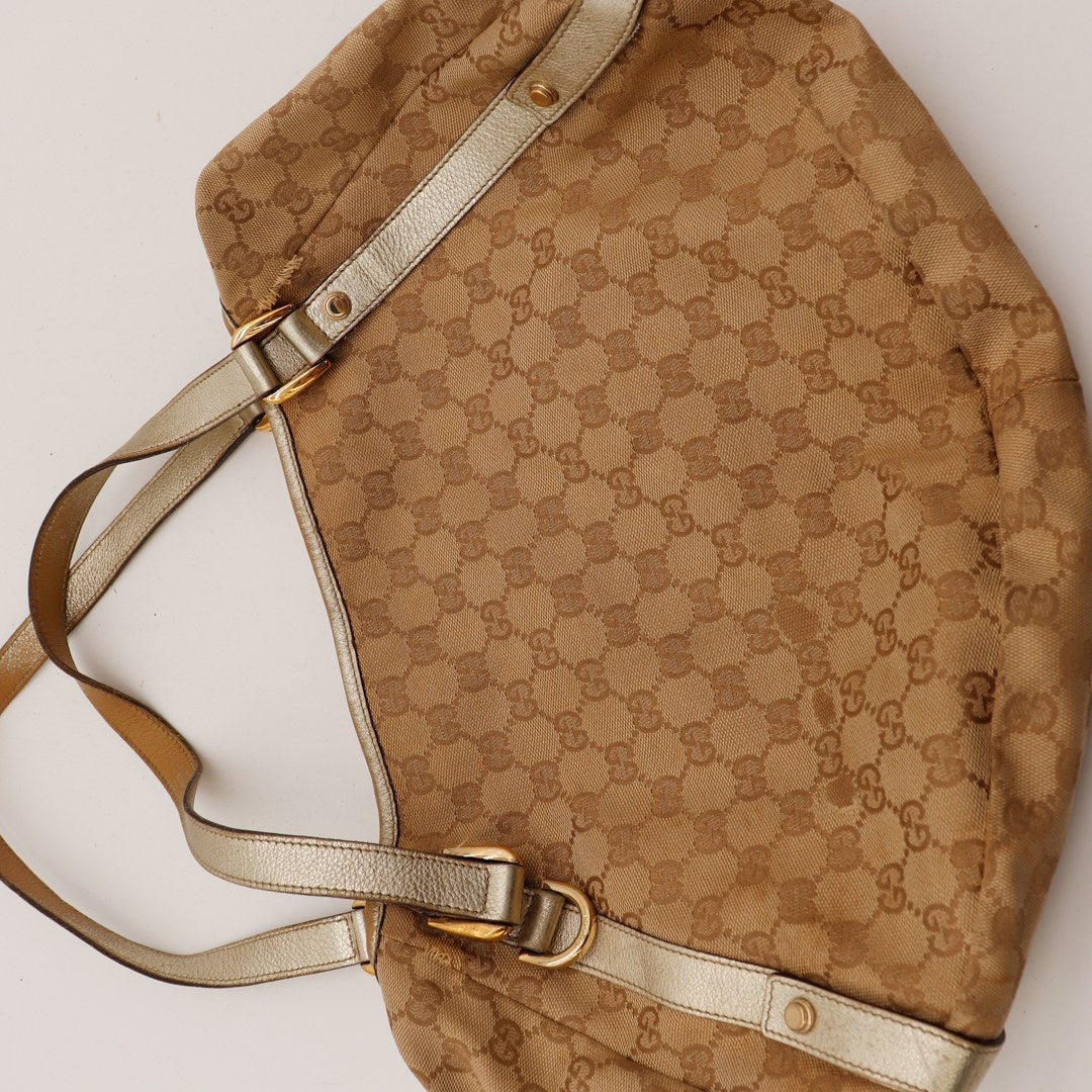 Le Tote Gucci