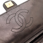 Le Timeless One Flap Chanel