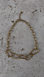 Collier Outline