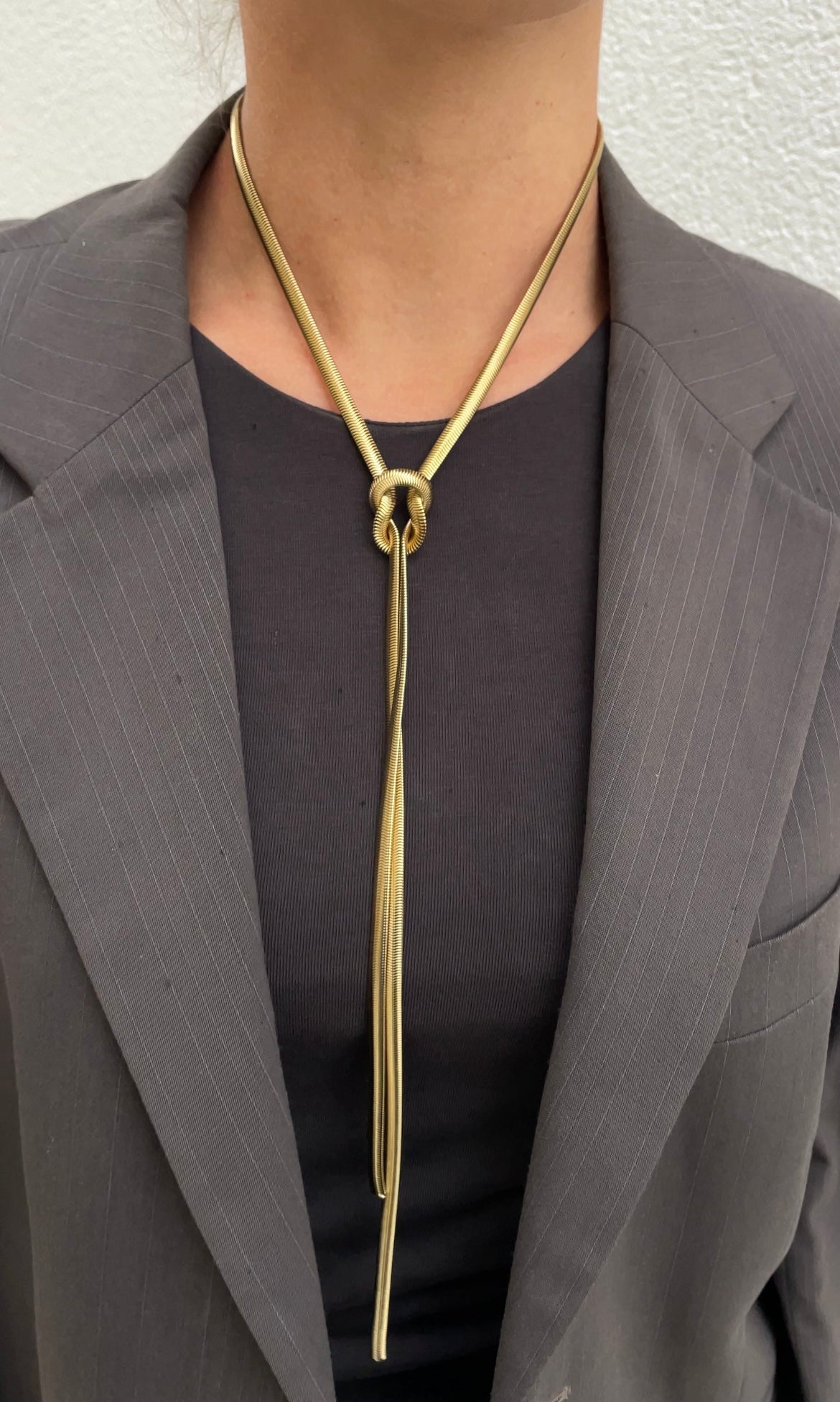 Collier Knot Snake