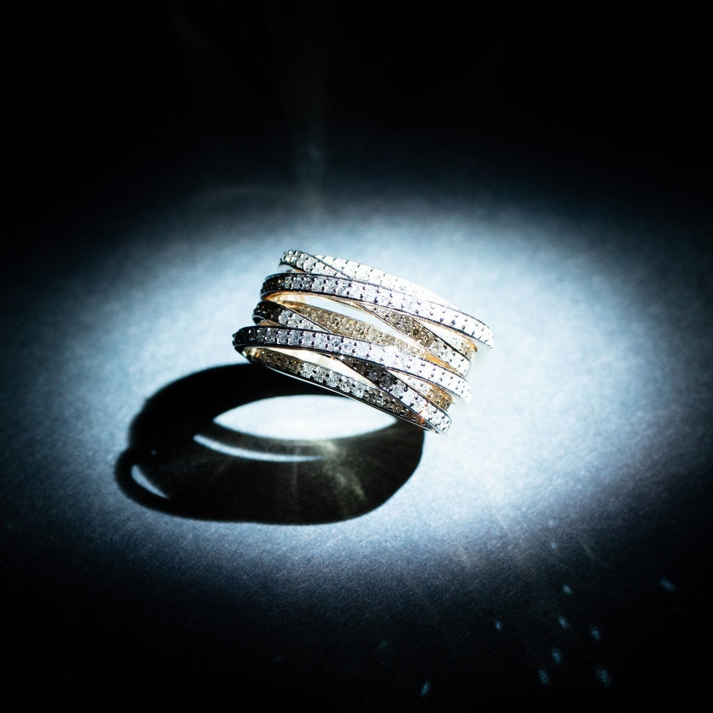 Bague "New Entrelacs Candides" Diamants : 0,99Ct/165 - Or Jaune 375/1000