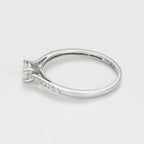 Bague "Dis-Moi Oui" - Diamant :0,25Ct/1+ 0,07Ct/14 - Or Blanc