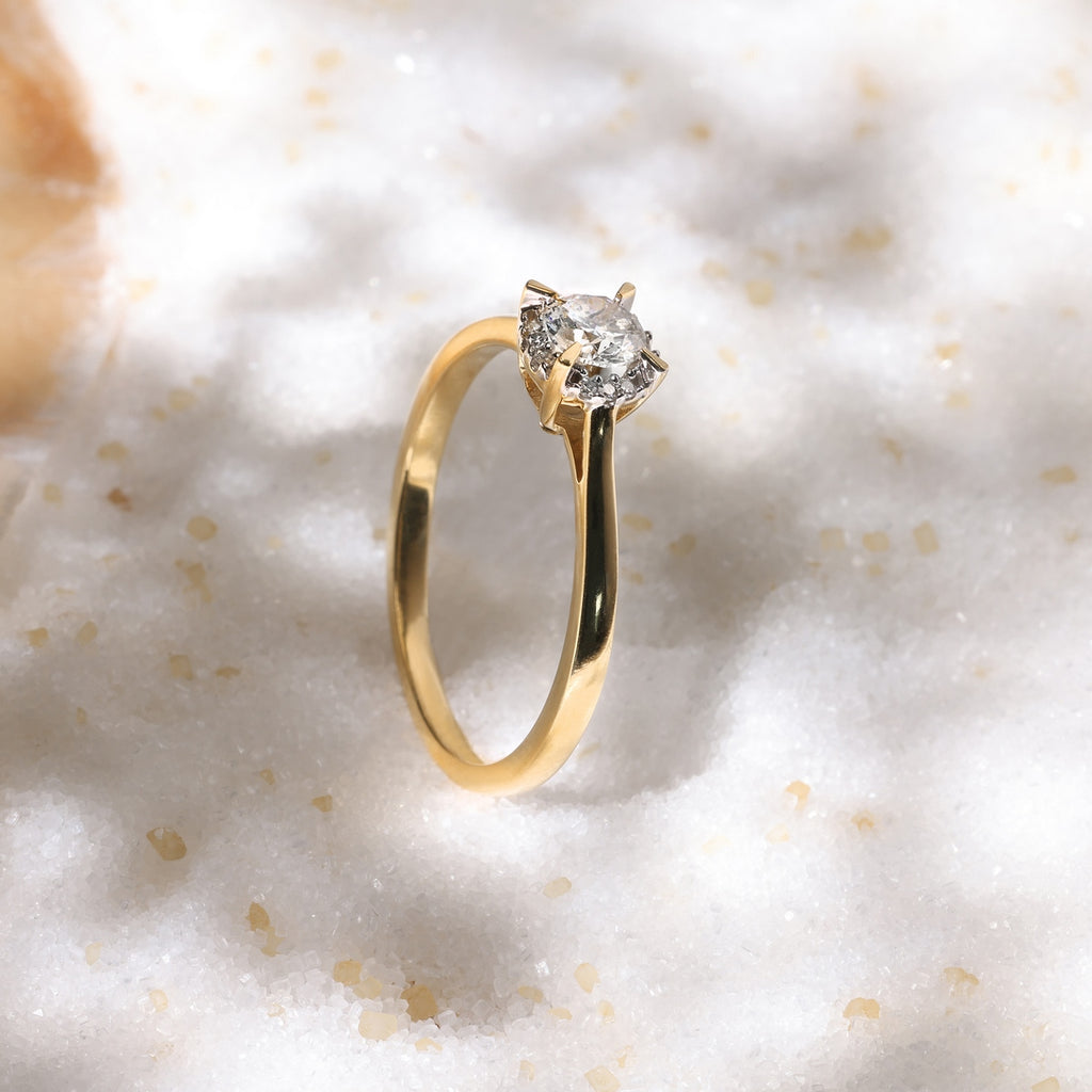 Bague "Amoureuse 0,33" Diamant: 0,30Ct/1+0,03 Ct/12 - Or Jaune