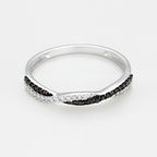 Bague "En Noir Et Blanc" Diamants Blancs: 0,075Ct/20 Diamants Noir: 0,075Ct20 - Or Blanc 375/1000