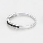 Bague "En Noir Et Blanc" Diamants Blancs: 0,075Ct/20 Diamants Noir: 0,075Ct20 - Or Blanc