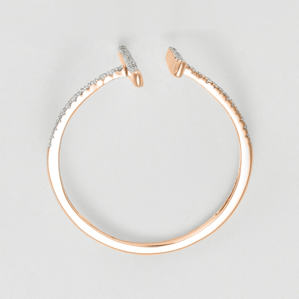 Bague "Parallèle asymétrique" D0,1ct/50