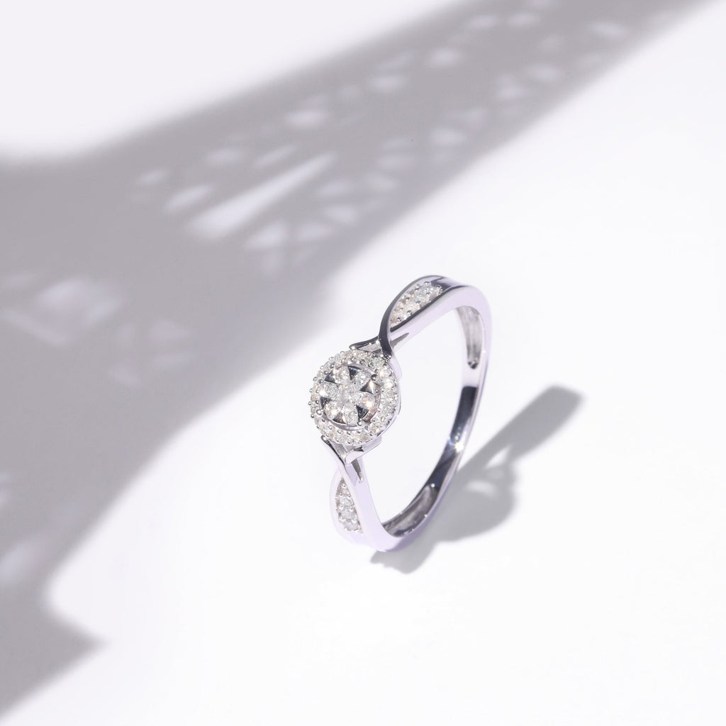 Bague "Extase" Diamants 0,15/37 - Or Blanc 375/1000