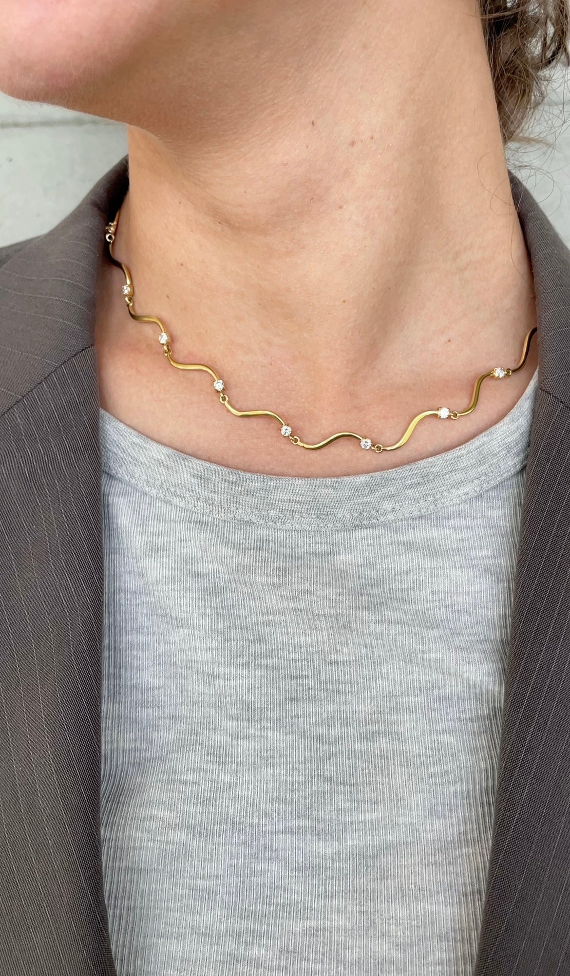 Collier Wave