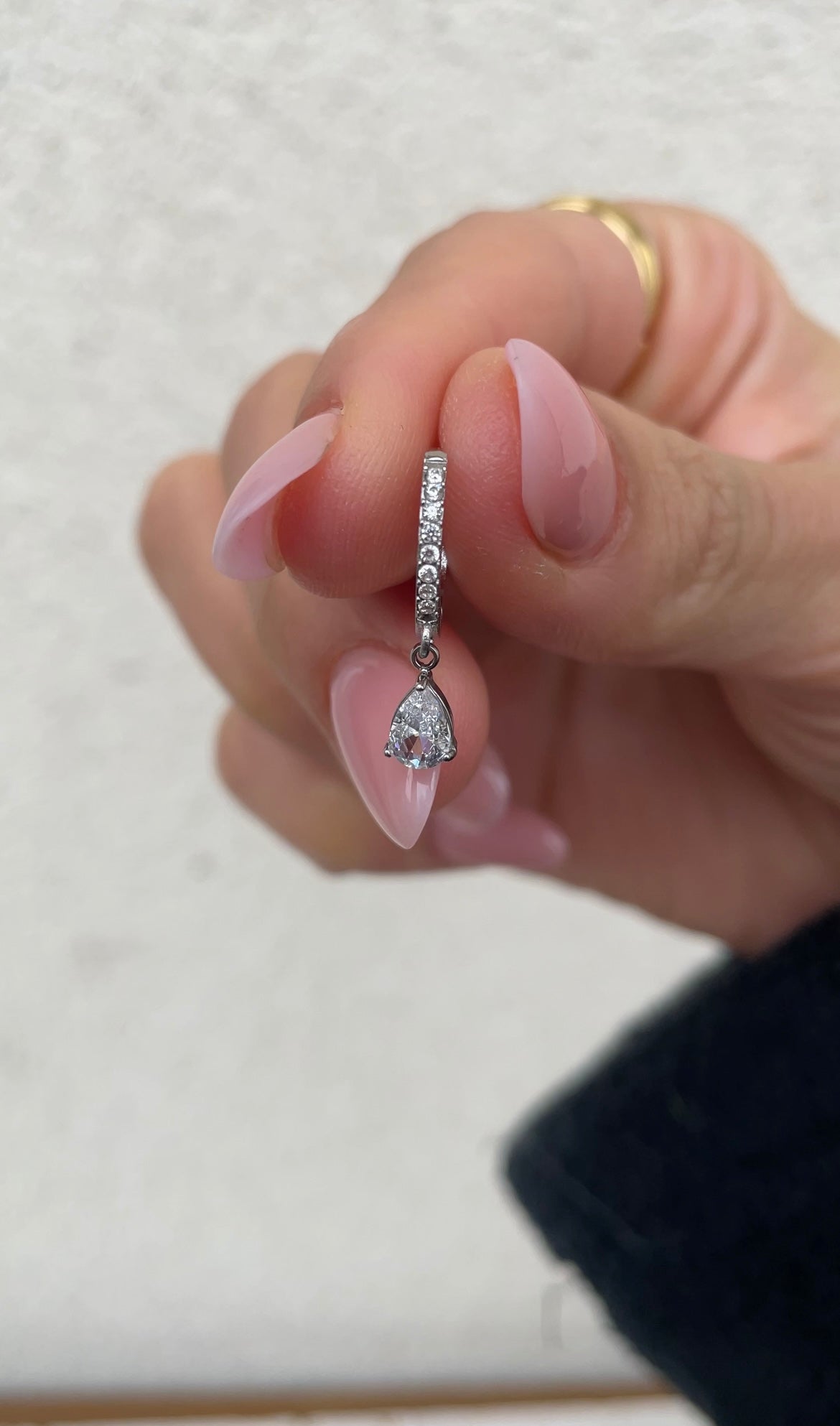 Boucles D'Oreilles Mono Drop