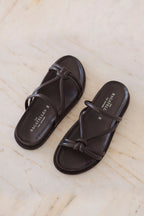 Mules Plates Abhirami - Black