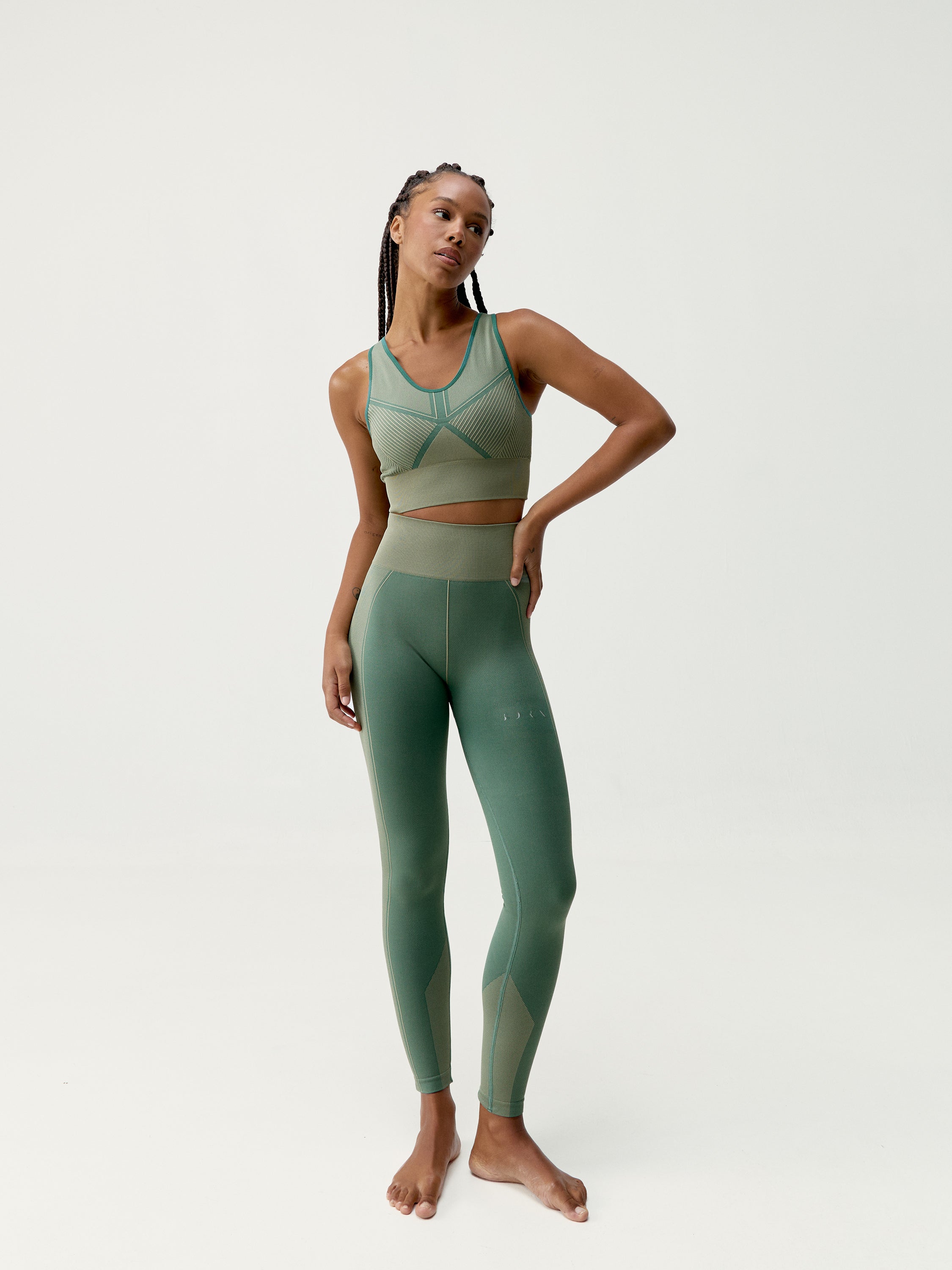 Top Buddha - Deep Green/Grain - Femme