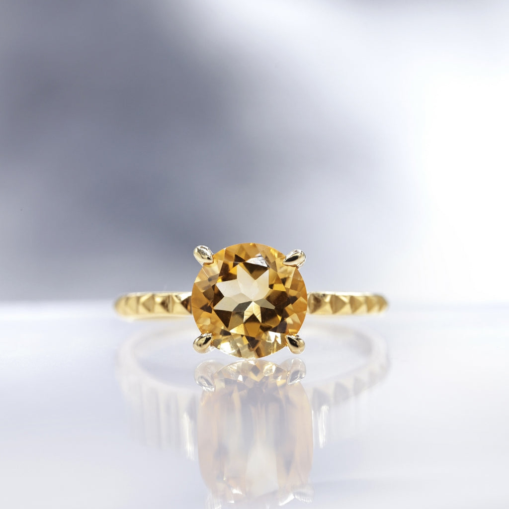 Bague "Clou" Citrine 2,3/1 - Or Jaune 375/1000