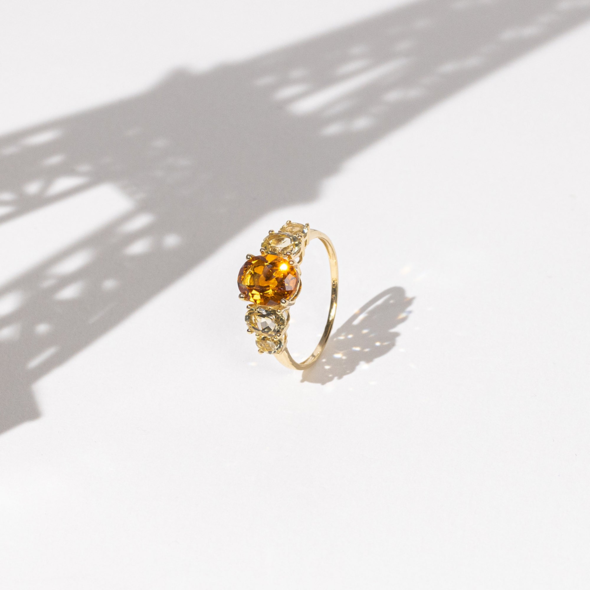 Bague "Yellow Hill" Cit 1,89/1 Lem Quartz 1,48/4 - Or Jaune 375/1000