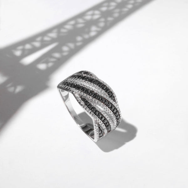 Bague 'Aurora" Diamants 0,07/20 Et Diamants Noirs 0,41/44 - Or Blanc 375/1000