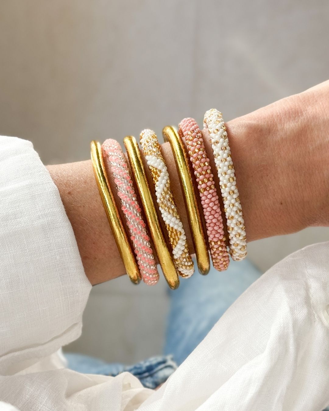 Bracelet Népalais #86 - Blanc Et Doré
