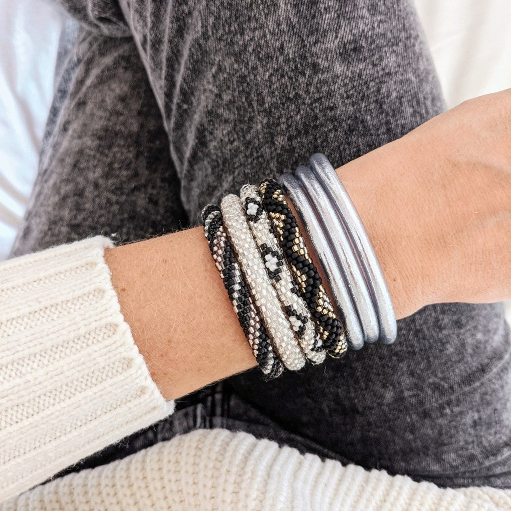 Bracelet Népalais #9 - Noir Et Argent