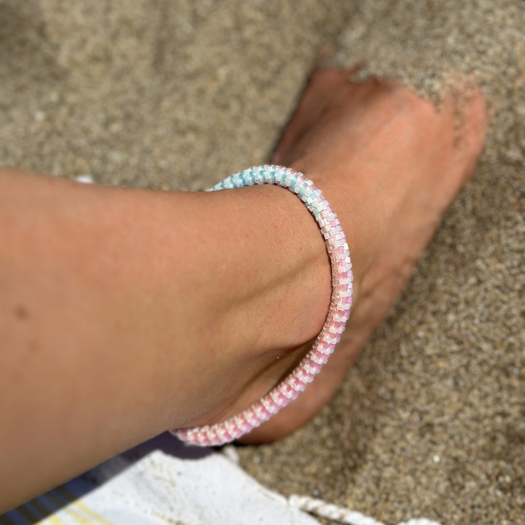 Bracelet Népalais De Cheville - Rose Et Bleu Pastel