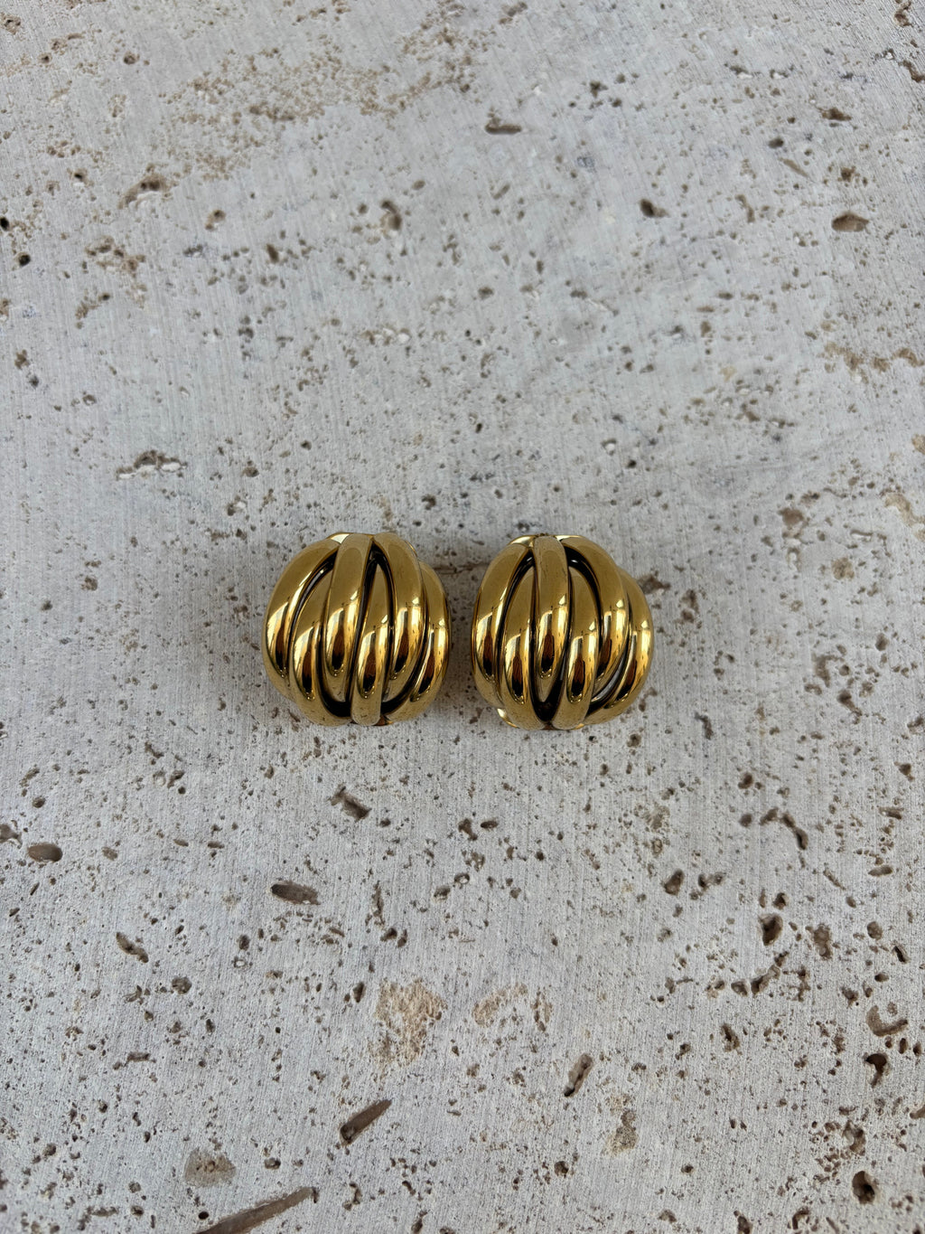 Boucles D'Oreilles Huge Illusion