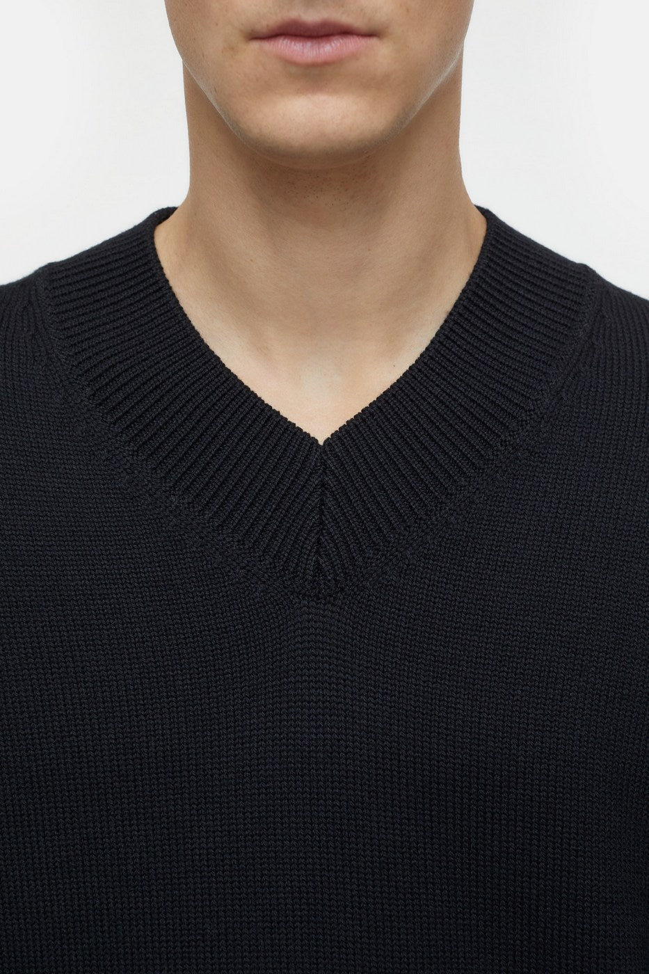 V Neck Jumper - Black - Homme