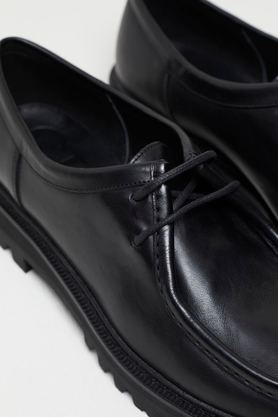 Lace Up - Black - Homme