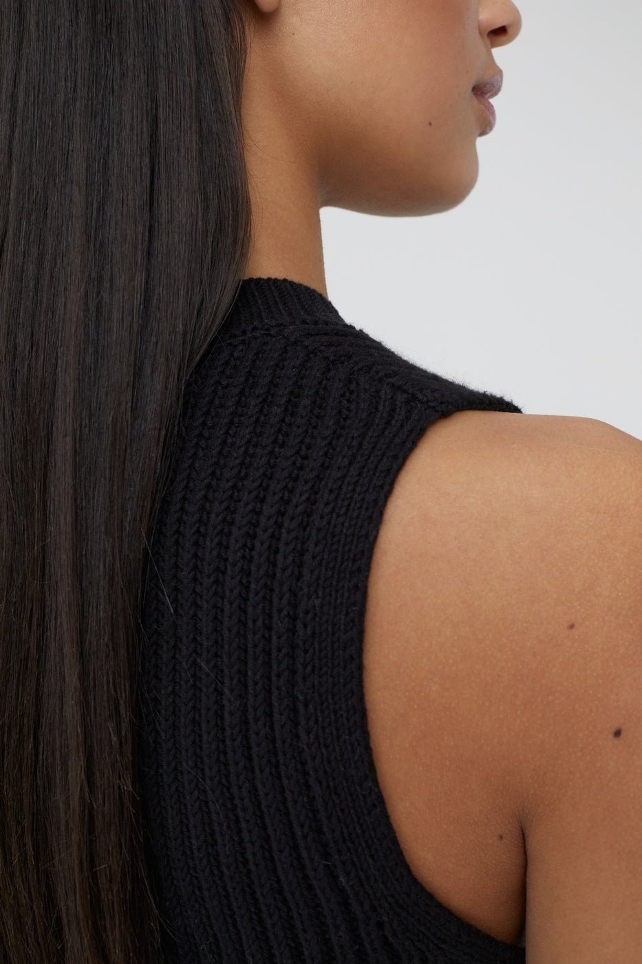Crew Neck Racer Top - Black - Femme