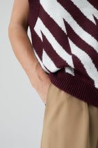 V Neck Vest - Dark Raisin Red - Femme