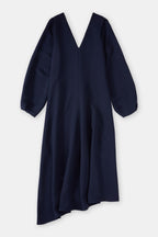 Robe À Manche Longues Et Col Profond