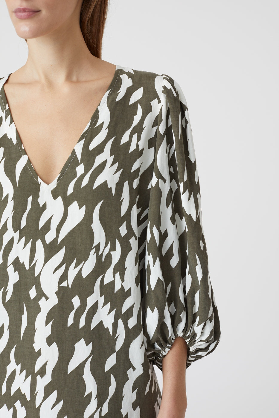 Robe À Manche Bouffantes