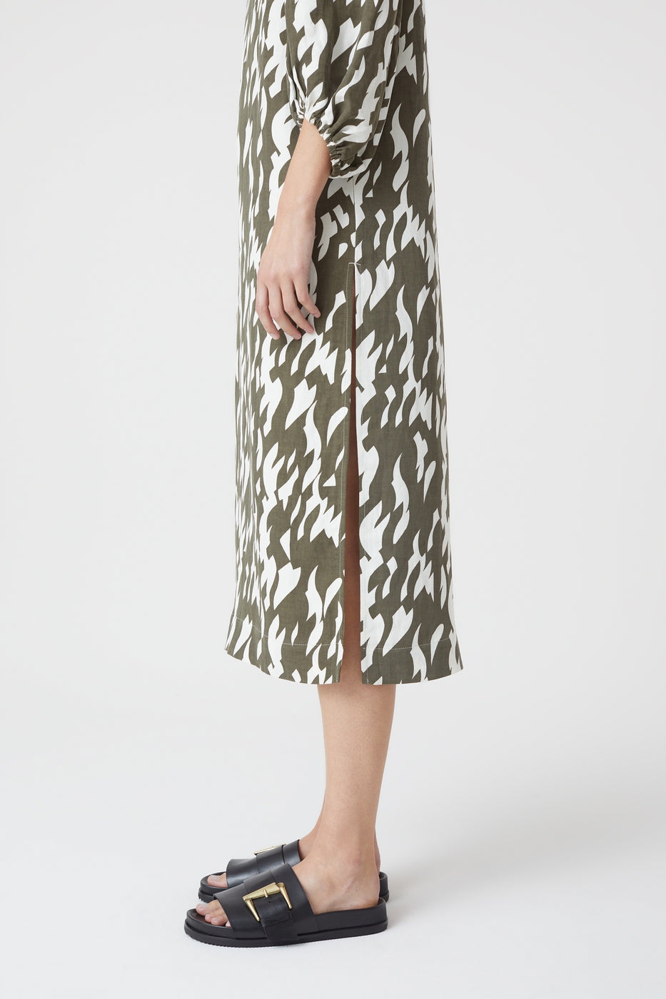 Robe À Manche Bouffantes