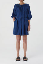 Robe Courte À Ceinture