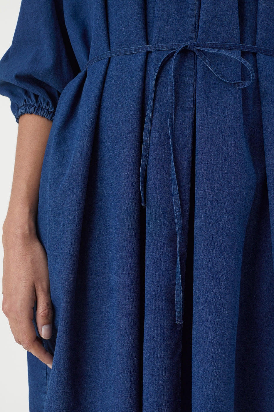 Robe Courte À Ceinture