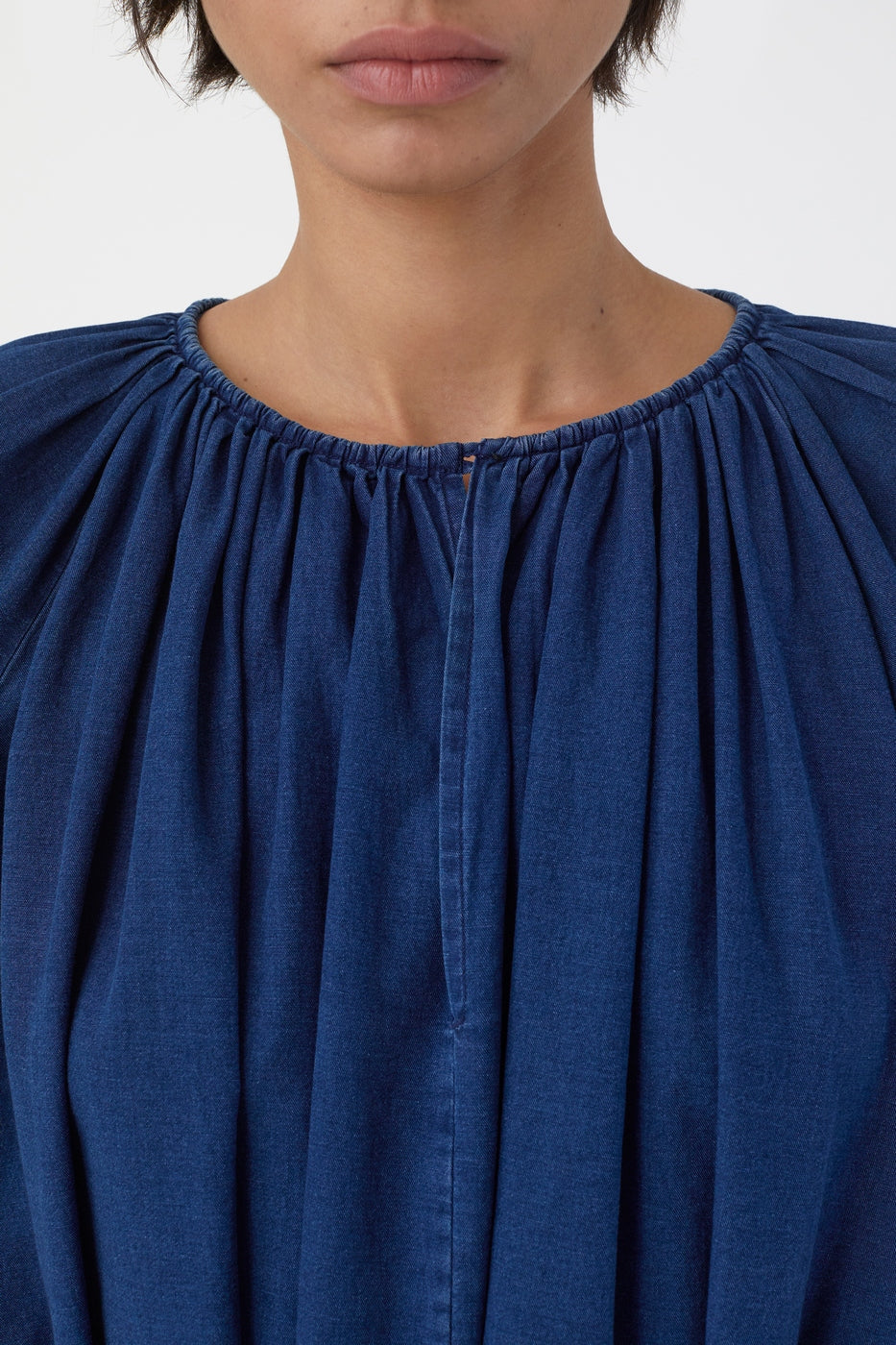Robe Courte À Ceinture