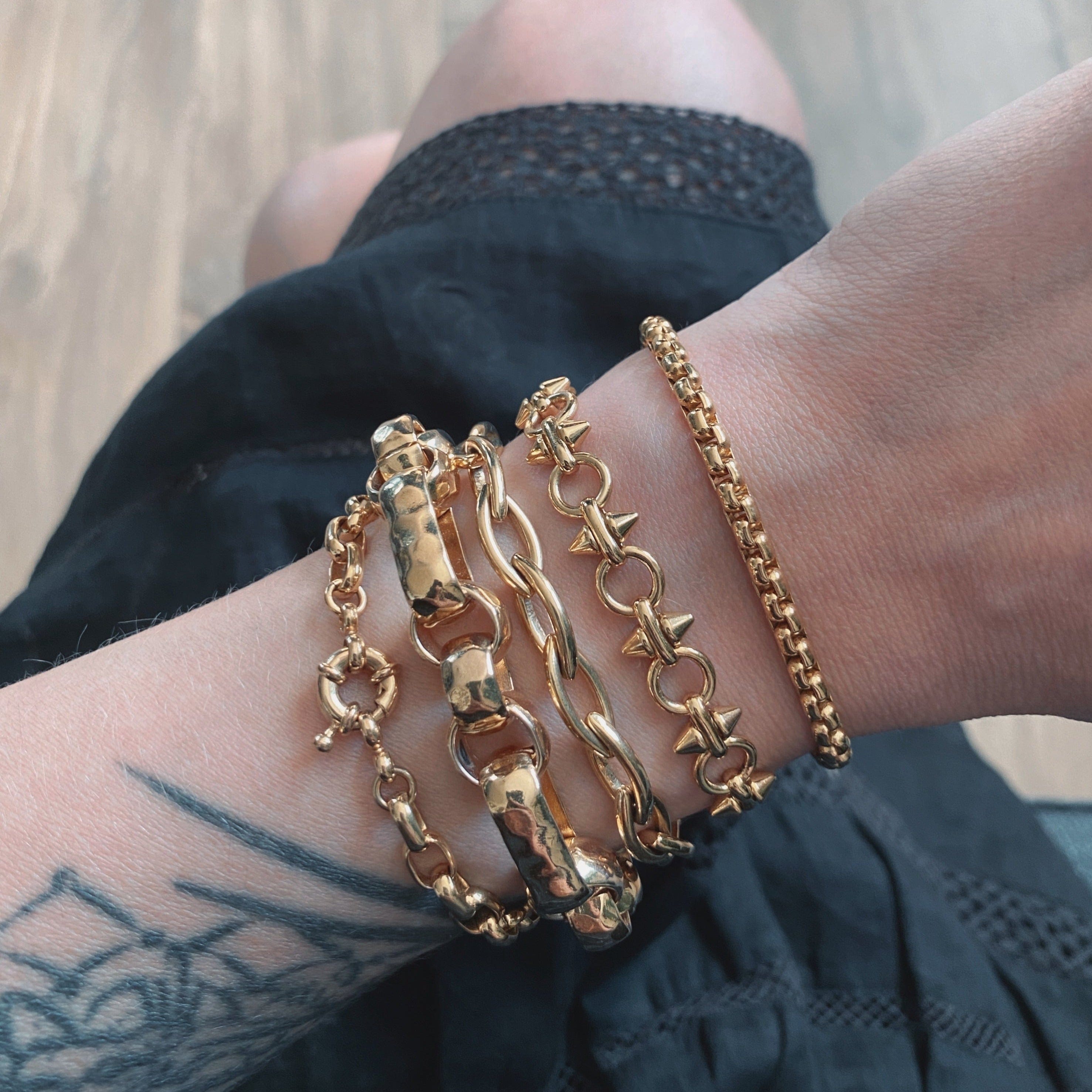 Bracelet Cult