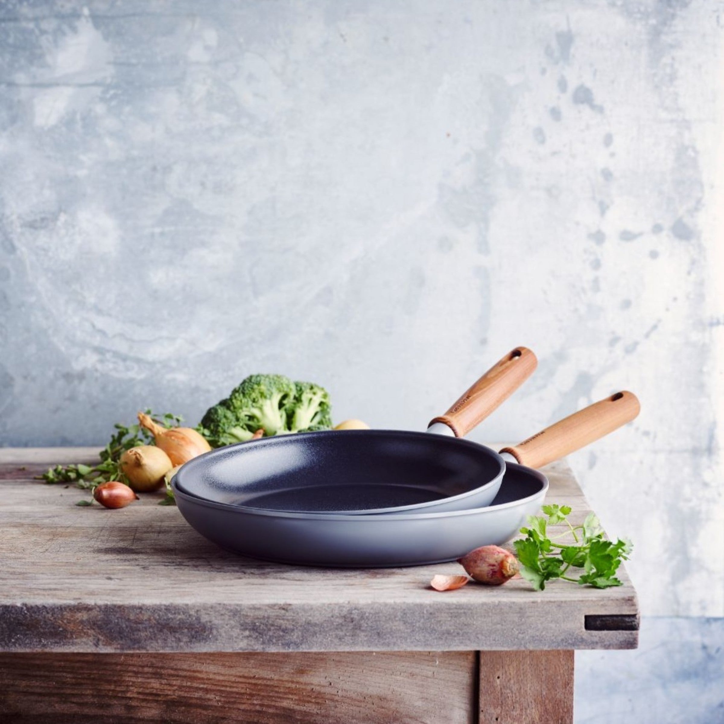Greenpan Mayflower Pro Lot 2 Poêles 20+28Cm