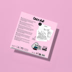 Dos du cahier de coloriage OMY Cozy Art Kawaii – description du produit en français et autres langues, illustrations intérieures en noir et blanc détachables, mascotte adorable, pictogrammes d'impression, mention "Made in France" et visuels feel good – carnet créatif et apaisant 100% recyclable pour enfants et adultes