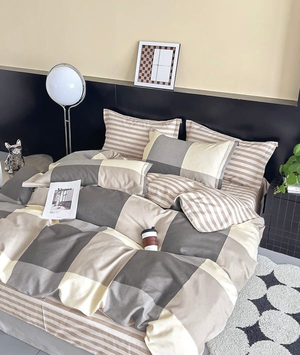 Parure De Couette Imprimé Double Face + 2 Taies D'Oreiller Volant Plat Piqué - 100% Percale Pur Coton Peigné