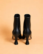 Vivi Ankle Boot In Black Calf