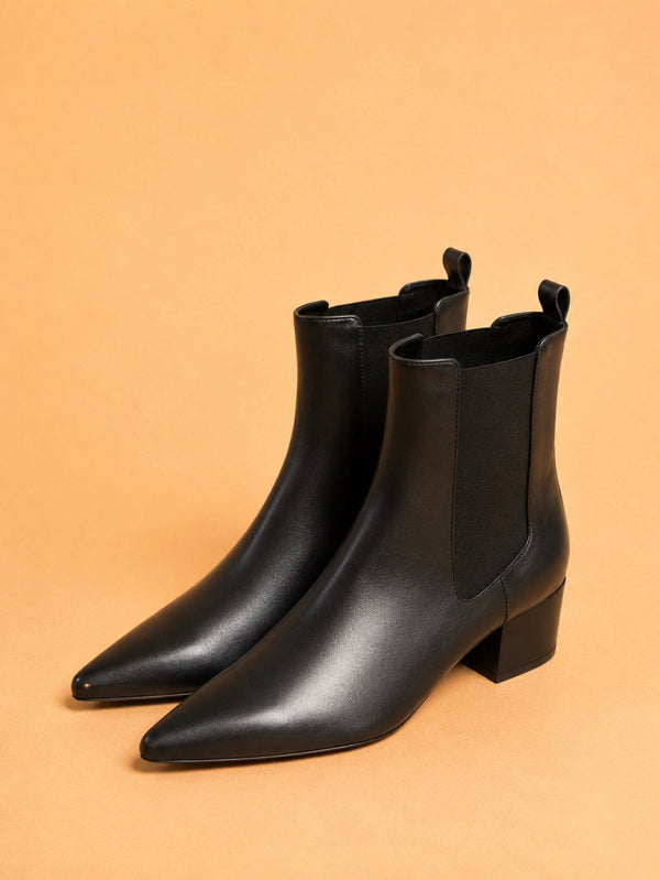 Ziggy Ankle Boot In Black Calf