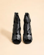 Opium In Black Nappa