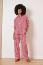 Chemise à rayures pour femme avec coupe ample et fluide poche poitrine manches longues summer collection Garance Paris 
