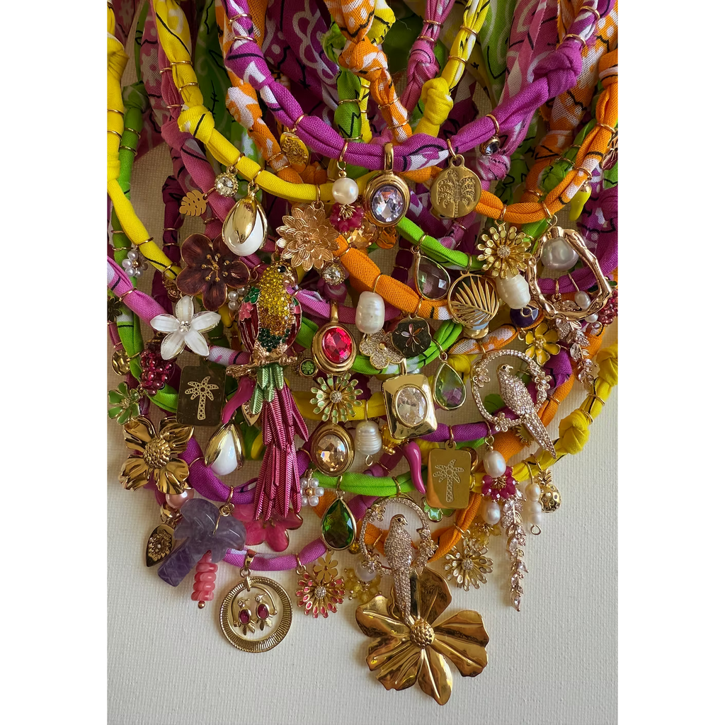 Collier Colombiana Perroquets A Balance Rose