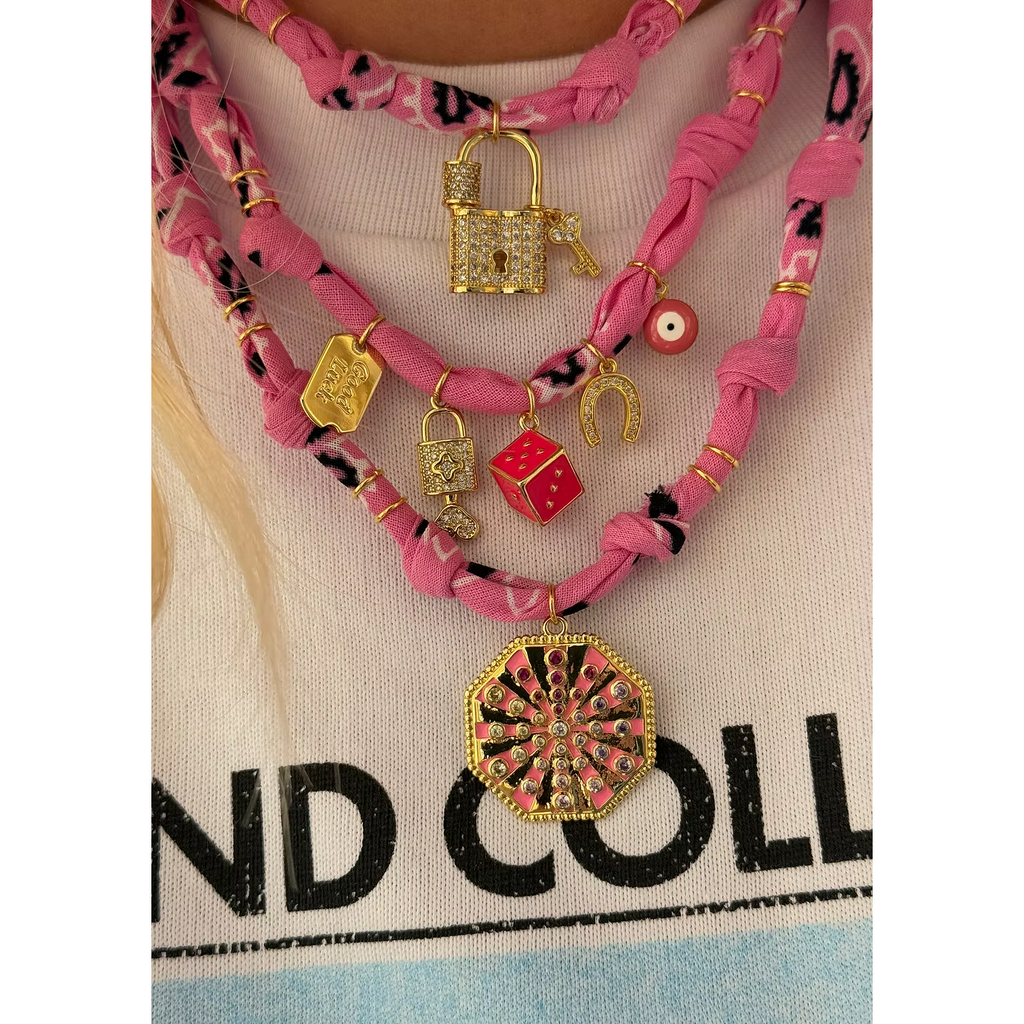 Collier Vegas Members Dé Rose