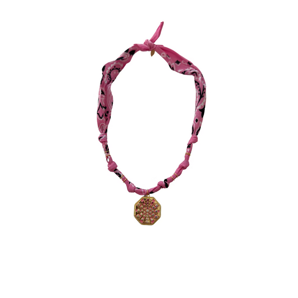 Collier Vegas Members Roulette Rose