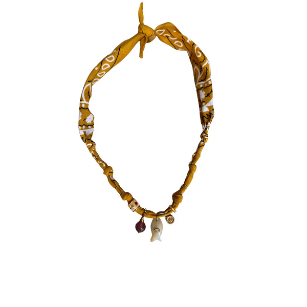 Collier « Varanasi » Poisson Moutarde