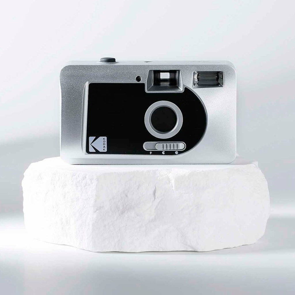 Appareil Argentique - S88 - Silver Black - 2 Pellicules Couleur Offertes - Kodak
